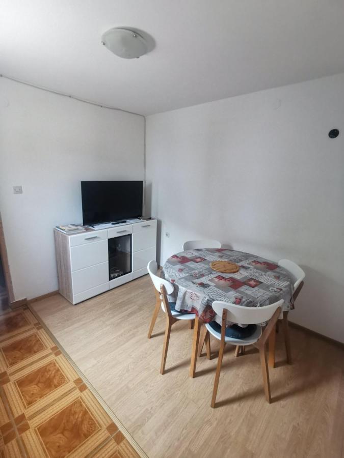 Emily Apartment Biograd Na Moru Exterior photo