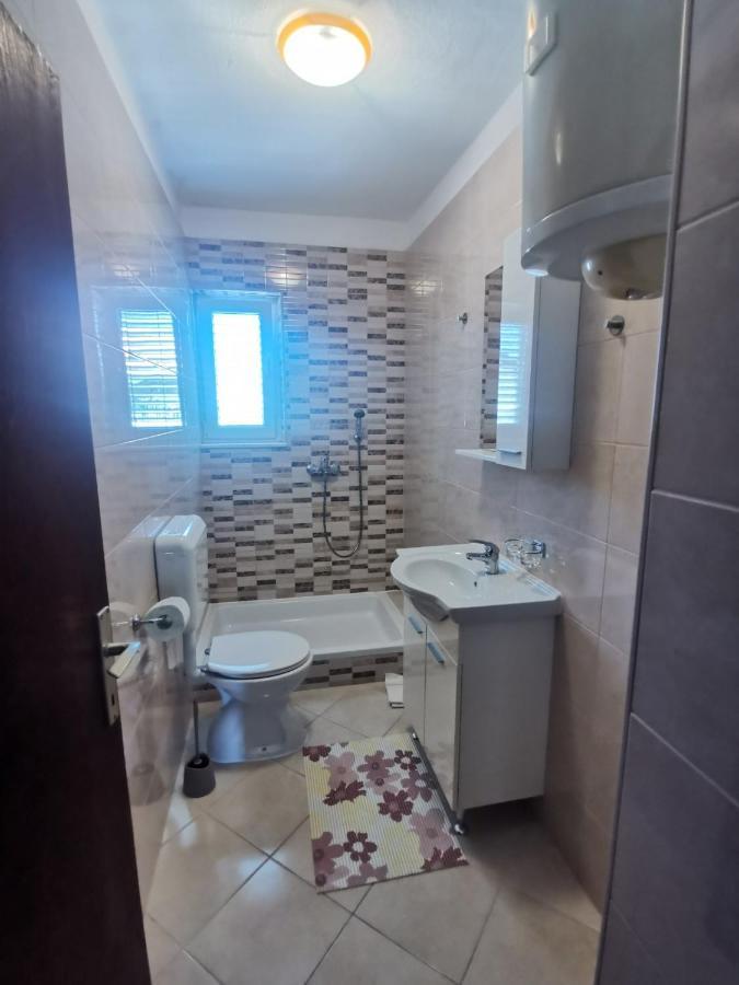 Emily Apartment Biograd Na Moru Exterior photo